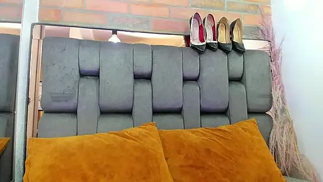 Freechat JESSYCORTES on StripChat