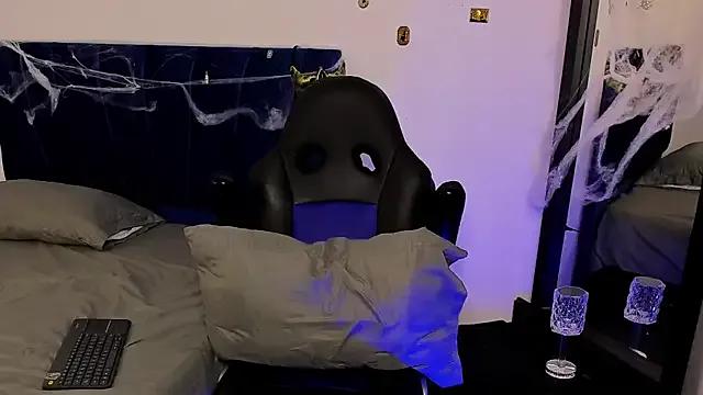 Freechat john_mystic on StripChat