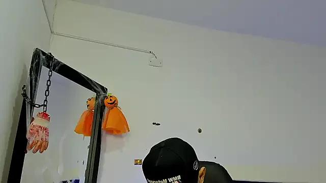 Freechat john_mystic on StripChat