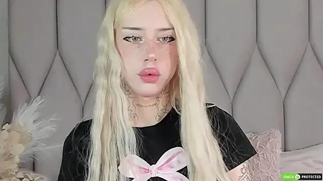 Joy_Barker on StripChat