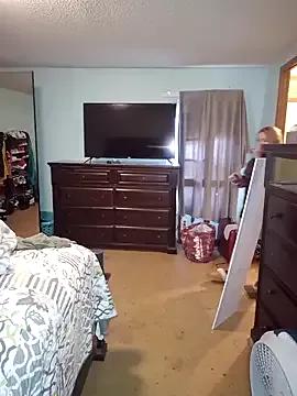 JuicyExxxperience on StripChat