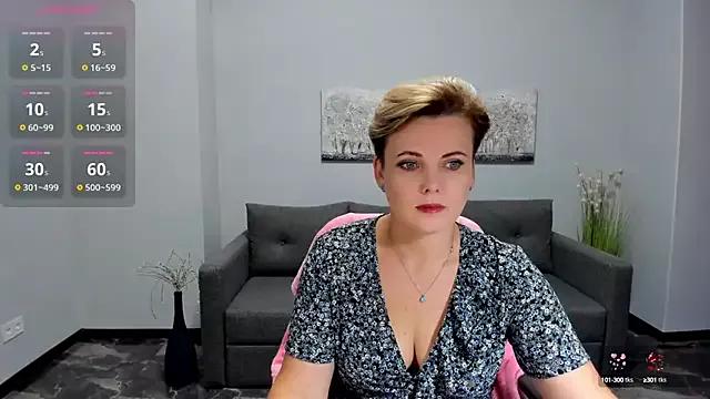 Julia_Wilsone on StripChat