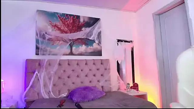 Julianaa_Castro_ on StripChat