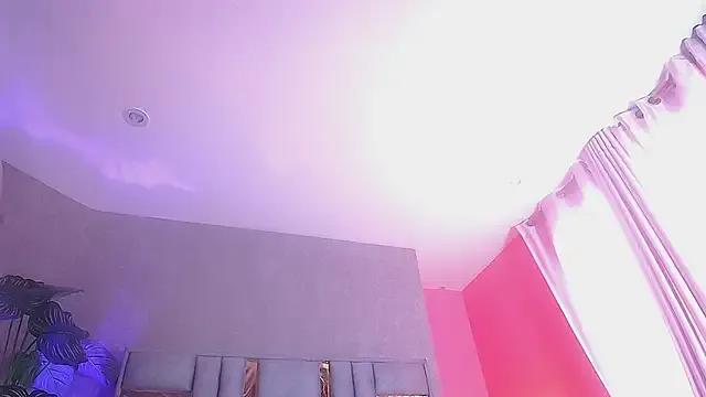 JuliaRose_ks on StripChat