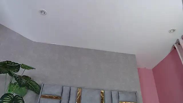 JuliaRose_ks on StripChat