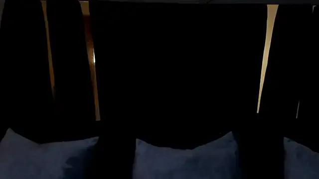 Freechat julieta_jewel on StripChat