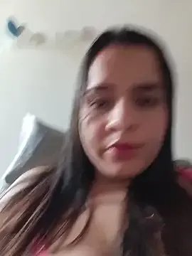 Julieth_hot-69 — Take off my panties in public 