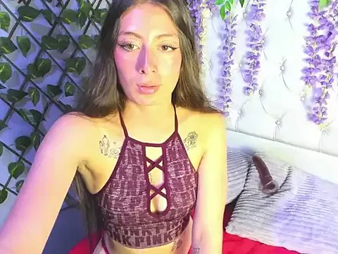 Freechat JuliethaBlonde on StripChat