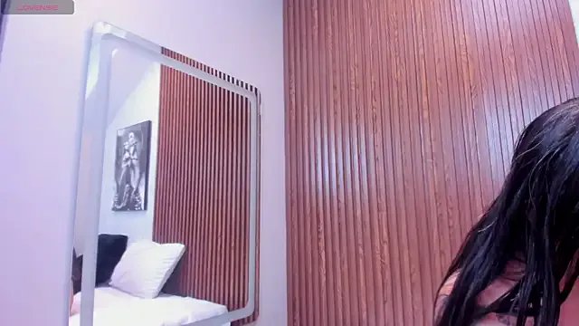 Freechat JuliethCruz_ on StripChat