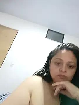 Julietta_1602 on StripChat
