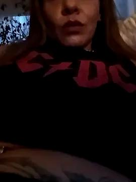 Freechat KarolinaReaper on StripChat