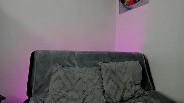 Freechat kassandra_james on StripChat