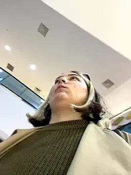 KateBurlesk on StripChat