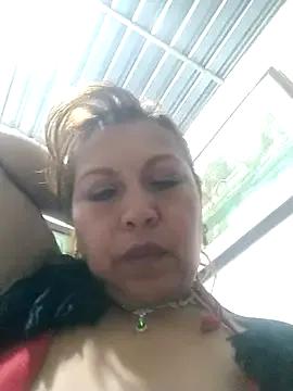 Freechat Kazsandraa on StripChat