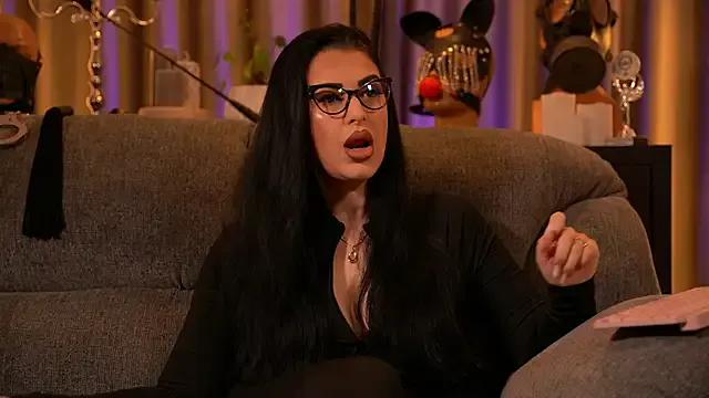 StripChat kelly_kent is Freechat kelly_kent — I made Mistress happy