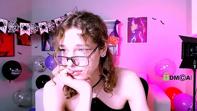 Freechat kevi_sunn on StripChat