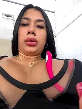 Freechat kiim_taaylor on StripChat