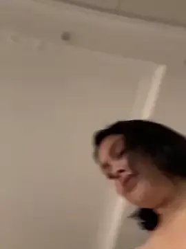 KikiWatson on StripChat 