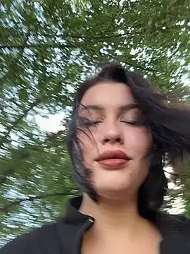 KikiWatson on StripChat 