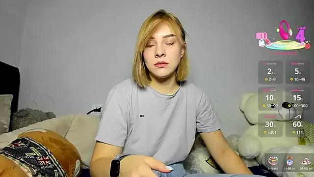 Freechat KindKristy on StripChat