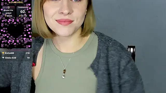 Freechat KindKristy on StripChat