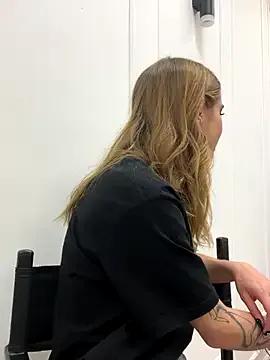 Private KiraMyers on StripChat