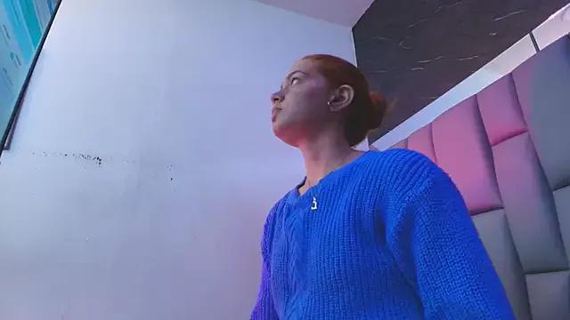 Freechat kissme_luna on StripChat