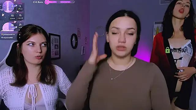 Freechat kitniss_dreamy on StripChat