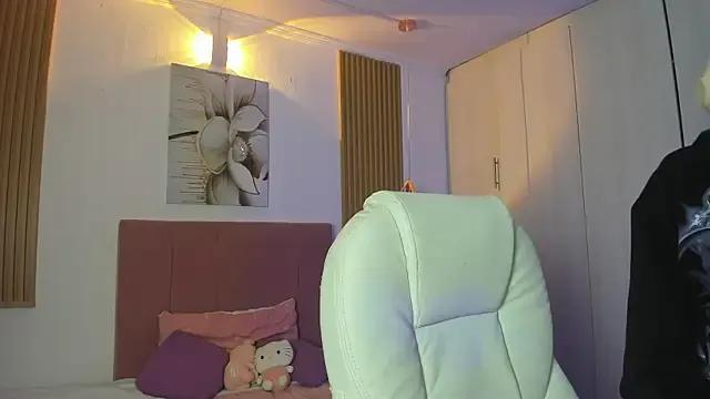 Freechat KoraRousee on StripChat