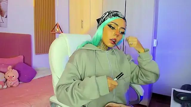 Freechat KoraRousee on StripChat