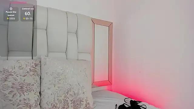 Freechat kylie_sexy2000 on StripChat