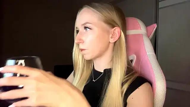 LaceDream — Freechat on StripChat