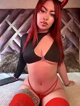 Laila_Pink — TOUR FOR MY BODY NAKED IN CLOSE UP