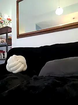 Lanathevirus — 4 MY FEET