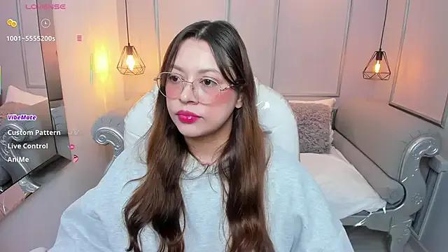 Freechat Lanna18 on StripChat