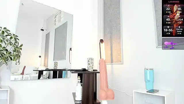 lannarusso_ — toples and bouncing ass