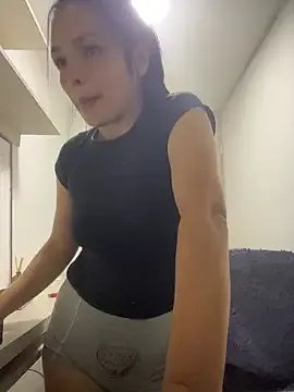 Freechat LaraDanverss on StripChat