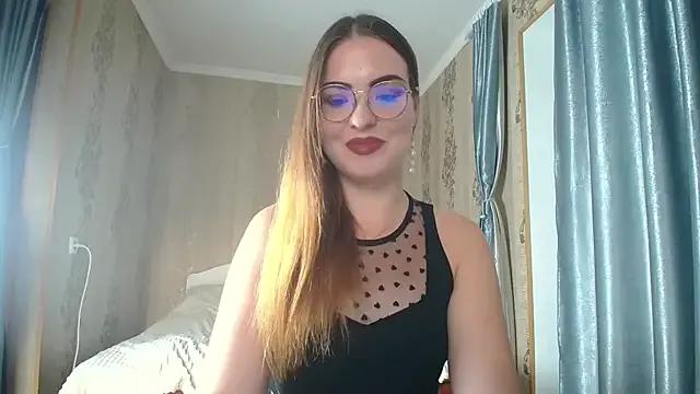Leila_Kissyu on StripChat 