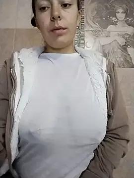 LenaBloomy — Make me cum and wet and finger in pussy