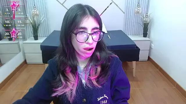 LenaRoses — show boobs