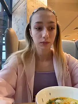 Freechat Lia__Love on StripChat