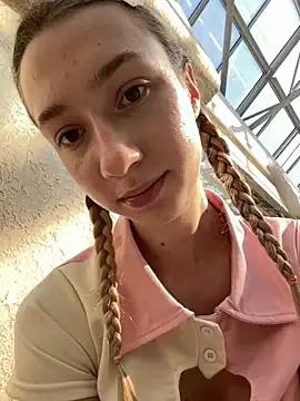 Freechat Lia__Love on StripChat