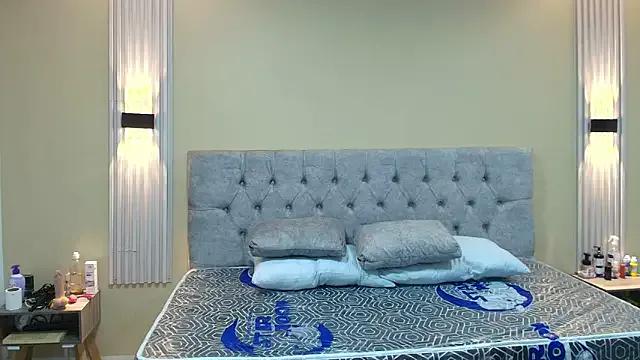 Avatar of LiaMonroee_