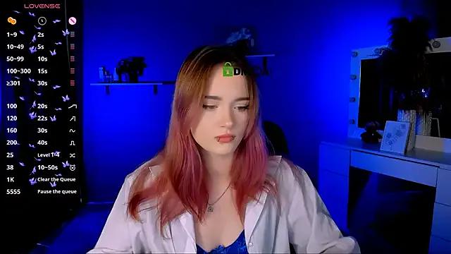 Freechat liana_kisses on StripChat