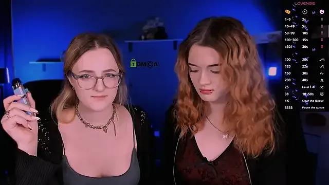 Freechat liana_kisses on StripChat