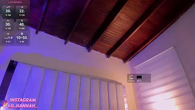 Freechat lil_hanna18 on StripChat