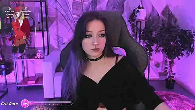 LiliLuna on StripChat 