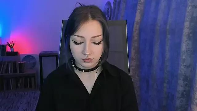 LiliLuna on StripChat 