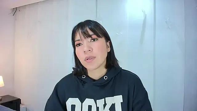 Freechat lina_bedoya_ on StripChat