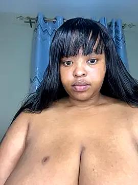 Freechat Linah___ on StripChat